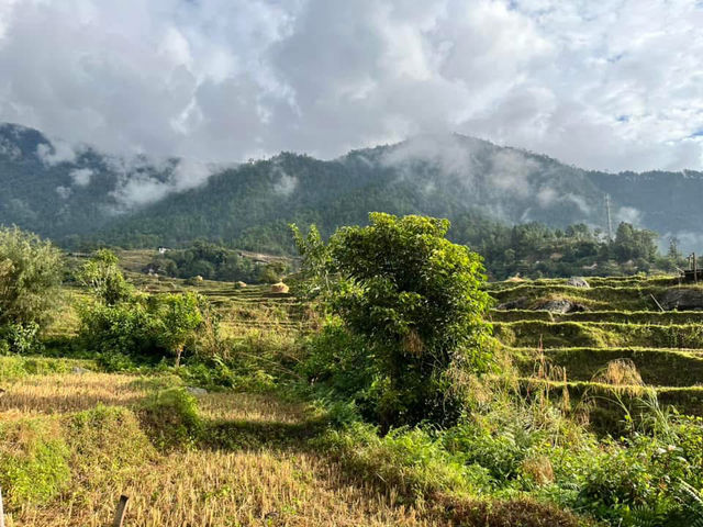 Khamsum Yulley Namgyal Chorten – A Hike With a View That Stays With You
