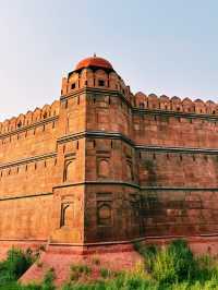 🏰🔥【インドの歴史を感じる真紅の要塞】 ラール・キラー（Red Fort）｜デリー