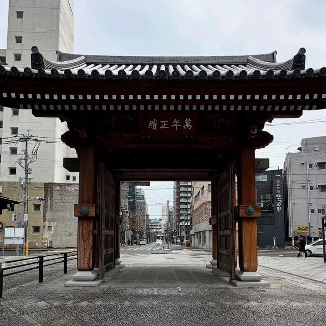 🍜✨ Hakata Ramen Weekend Escape: A Noodle Lover’s Pilgrimage