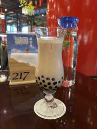 【圓山大飯店開箱｜帶孩子住進風水寶地，順便朝聖珍奶界的勞斯萊斯｜#珍妮游】