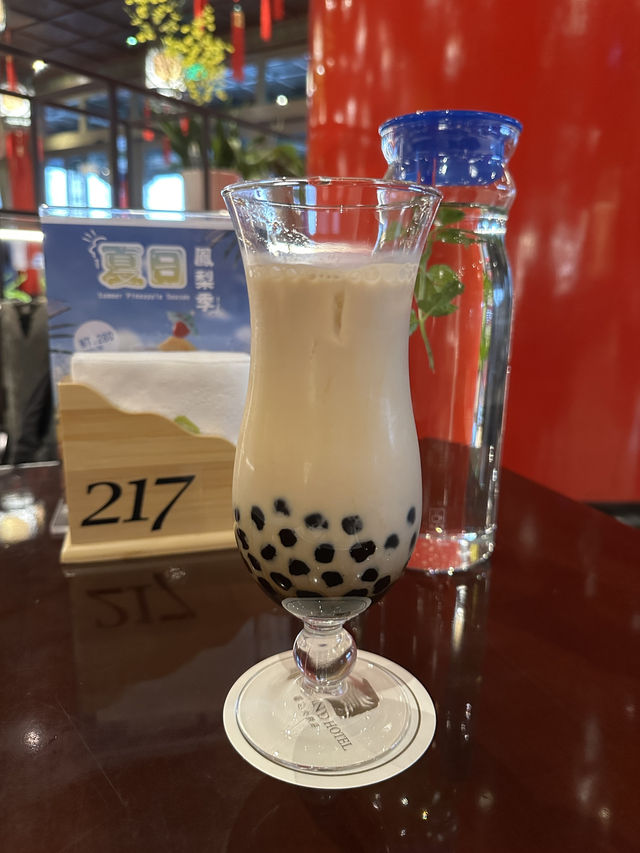 【圓山大飯店開箱｜帶孩子住進風水寶地，順便朝聖珍奶界的勞斯萊斯｜#珍妮游】