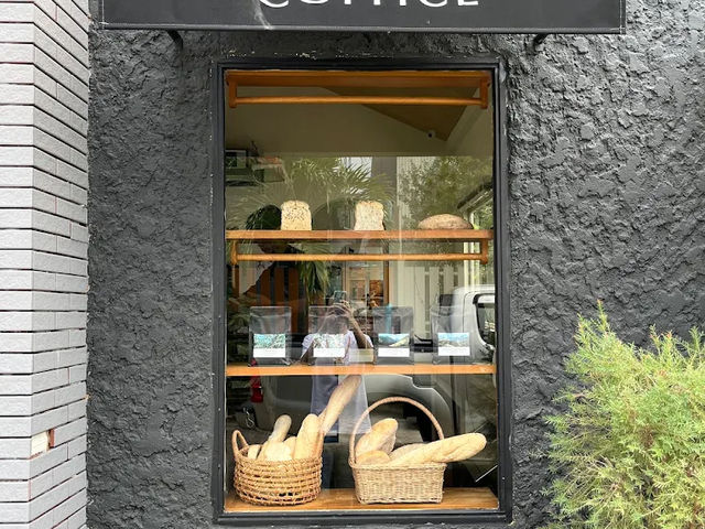 📍 Coffice Coffee Roaster – 🍫👏🏻☀️