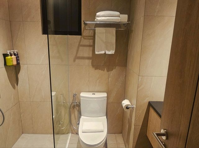 A nice stay at Holiday Inn Express and Suites at Novena