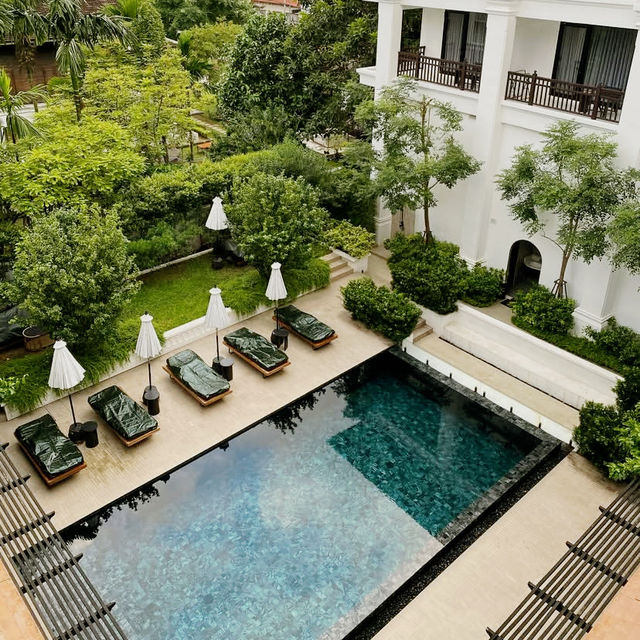 A Timeless Sanctuary of Comfort and Elegance