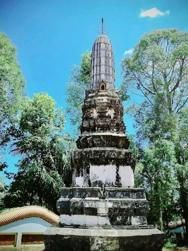 วัดบ้านแลง วัดเก่าแก่ อุโบสถอายุกว่า 100 ปี