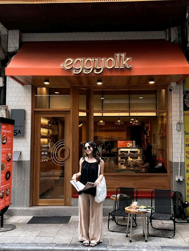 Eggyolk Coffee