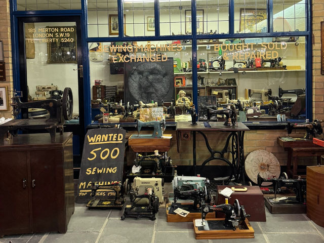 London Sewing Machine Museum: A Hidden Gem with a Rich History! 🧵🕰️