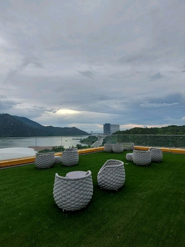 The Silveri Hong Kong ~ MGallery: Where Chic Meets Convenience