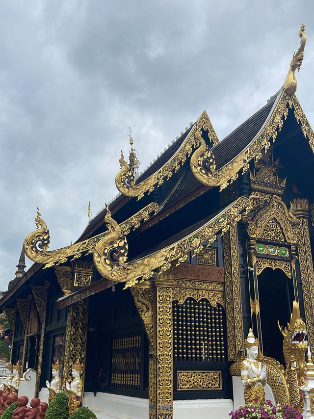 Wat Inthakhin Sadue Muang