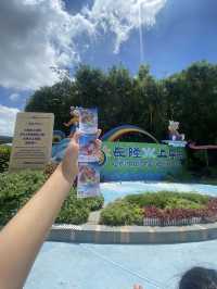 Chimelong Water Park, World-Class Thrills in a Tropical Wonderland 