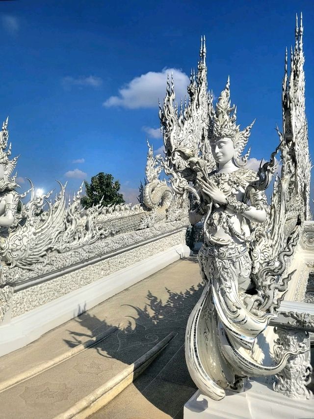 A Stunning Stop at the White Temple, Chiang Rai