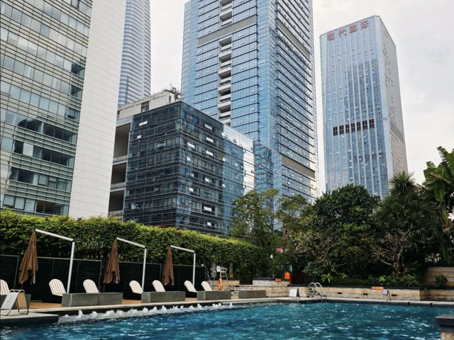 深圳麗斯卡爾頓酒店 五星級保証