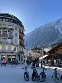 Chamonix-Mont-Blanc เมืองสกีรีสอร์ทของฝรั่งเศส