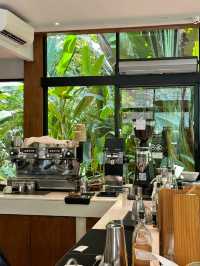 "มีวนา (Mivana Coffee) คาเฟ่ย่านศรีนครินทร์บางนา