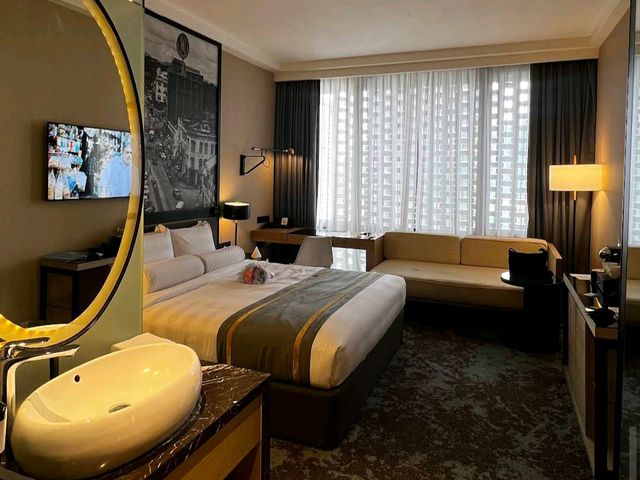 Hotel Stripes Kuala Lumpur, Autograph Collection