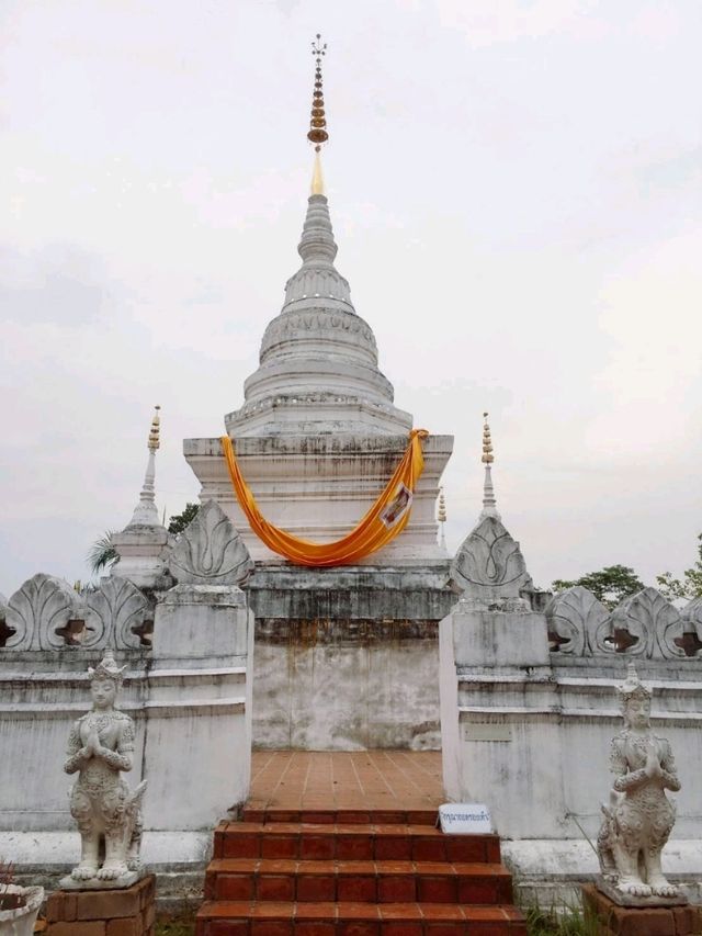 วัดพระธาตุเขาน้อย น่าน