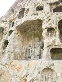 Stone Buddhas at Longmen Grottoes
