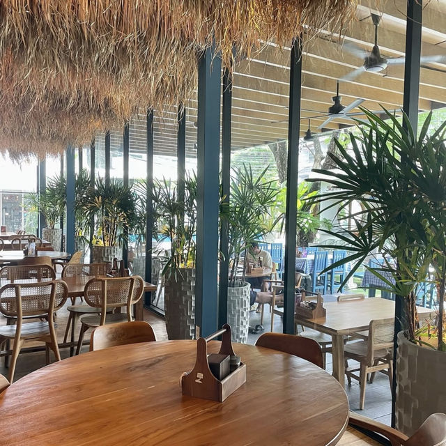 シラチャでギリシャ気分♪地中海の風を感じられるお店🇹🇭