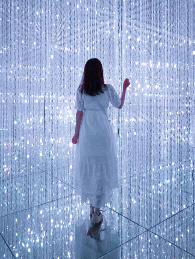【麻布台】暑い日は、チームラボでアート体験！