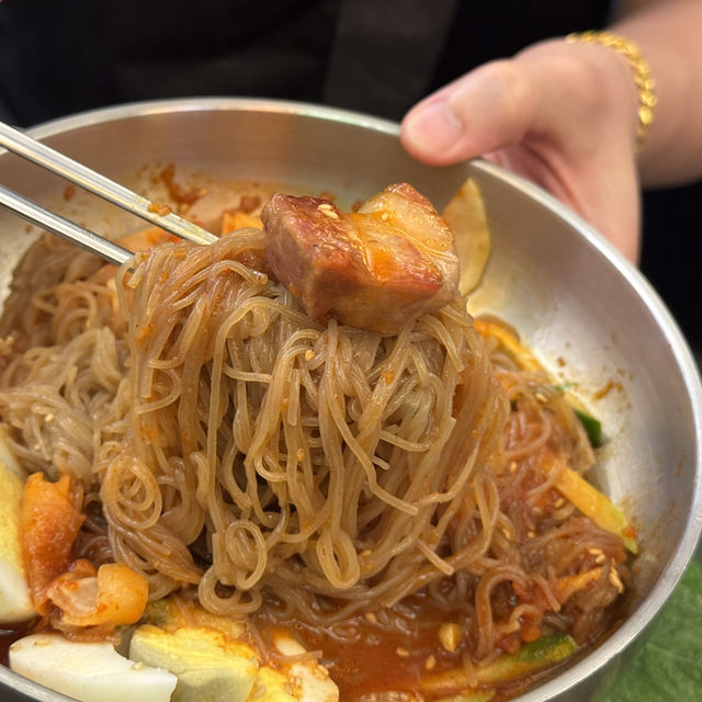 종로3가역 삼겹살 맛집 빽돈종로3가점