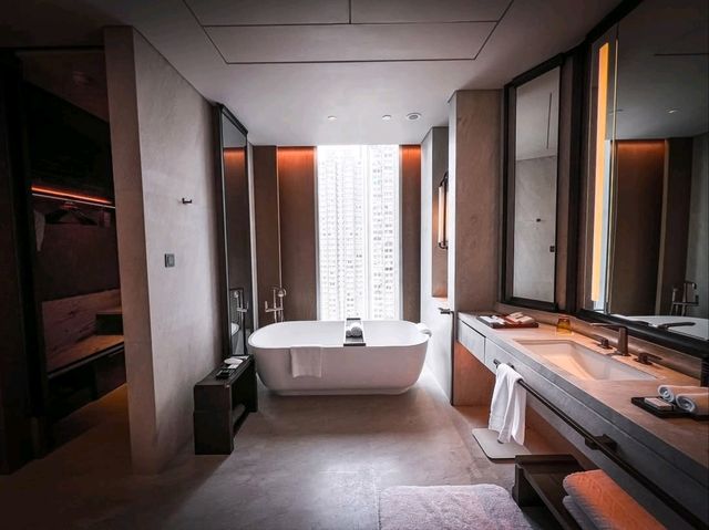 One Night of Bliss at St. Regis Hong Kong One Night of Bliss at St. Regis Hong Kong