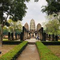 🏯วัดศรีสวาย สุโขทัย ความเก่าแก่ที่ยังมีเสน่ห์🏯