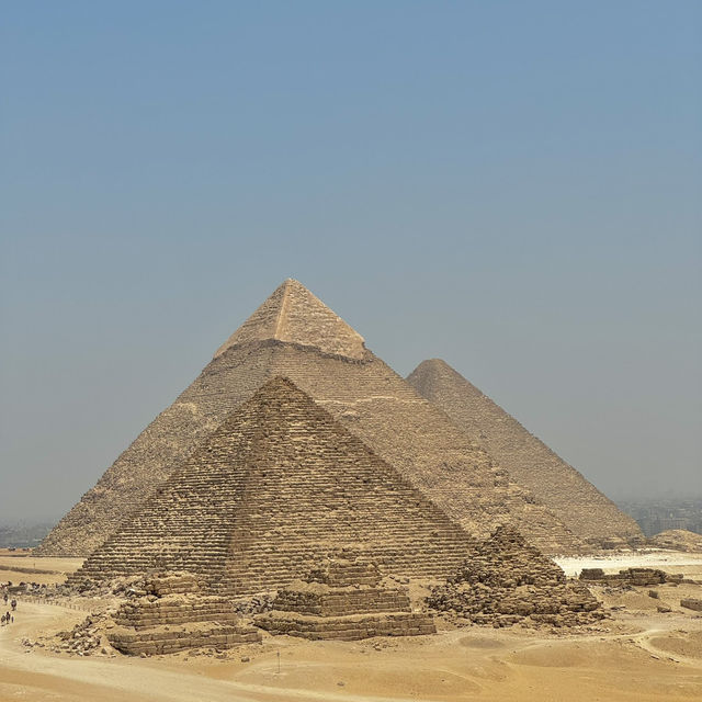 🇪🇬ギザのピラミッド群は古代エジプトの神秘！🗿🏜️✨