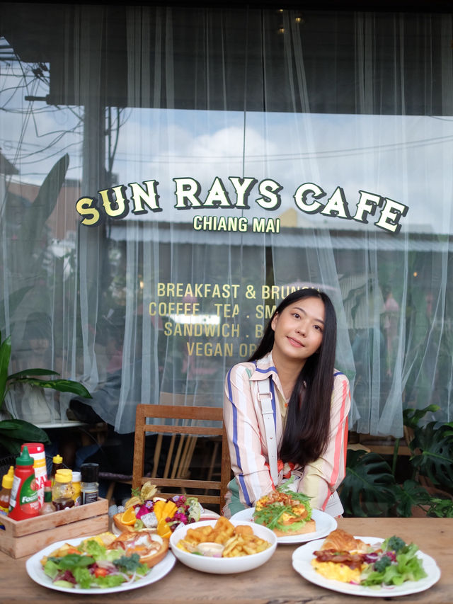 📍SUN RAYS CAFE ทานบรันช์สุดอลัง ที่เชียงใหม่