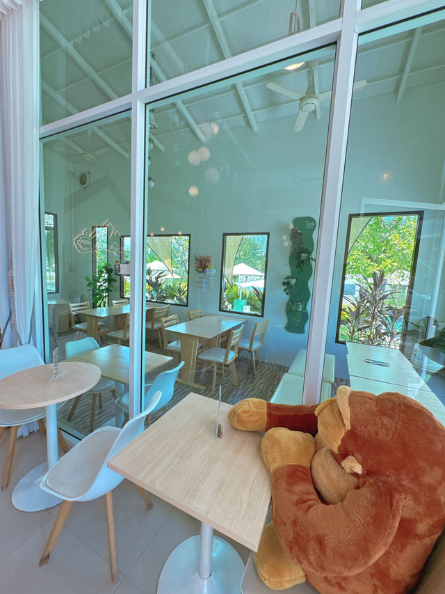 คาเฟ่ฟีลกู้ดในสวนผึ้ง ราชบุรี ขนมอร่อย ราคาดี