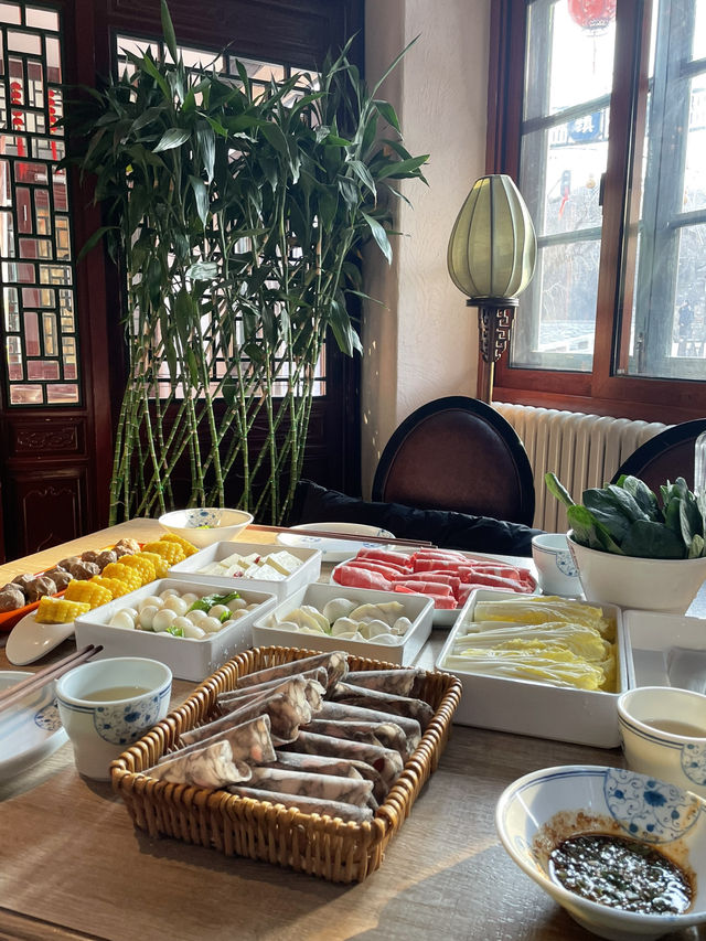 베이징 고북수진 마을에 위치한 맛있는 훠궈집 “古関火锅”