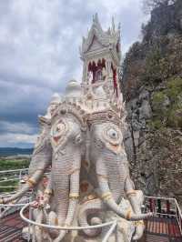 วัดถ้ำเขาย้อย