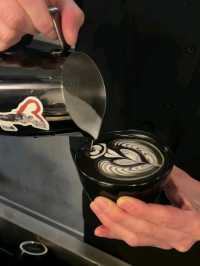 IT'S ALL ABOUT BLACK LATTE !