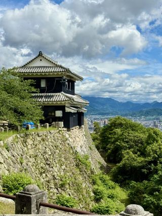 松山單人遊🧡 城堡景觀與寧靜時光