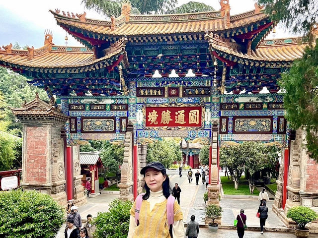 แวะไหว้พระที่วัดหยวนทง แวะไหว้พระที่วัดหยวนทง