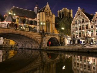 🇧🇪 Waffles, Beer, and Fairytale Cities: Your Essential Belgium Travel Guide 🏰🍺