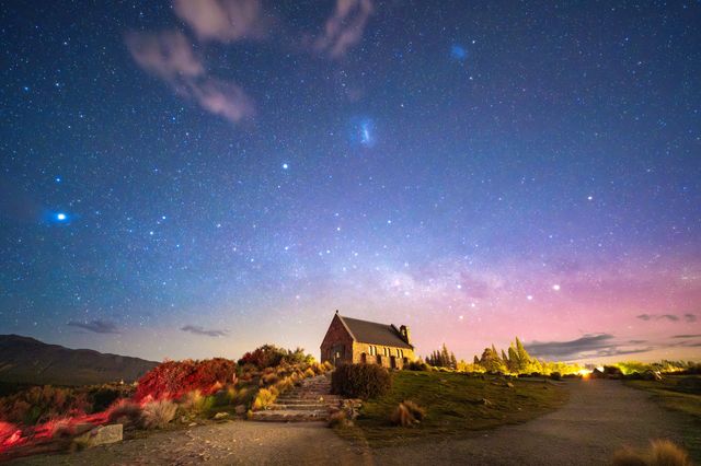 蒂卡波湖畔:好牧羊人教堂四季風光之旅 蒂卡波湖畔:好牧羊人教堂四季風光之旅