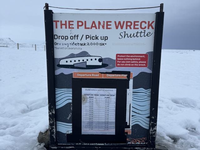 🌌✨ A NIGHT OF MAGIC AT SKÓGAFOSS & A LEGENDARY WALK TO SOLHEIMASANDUR ✈️🖤 🌌✨ A NIGHT OF MAGIC AT SKÓGAFOSS & A LEGENDARY WALK TO SOLHEIMASANDUR ✈️🖤