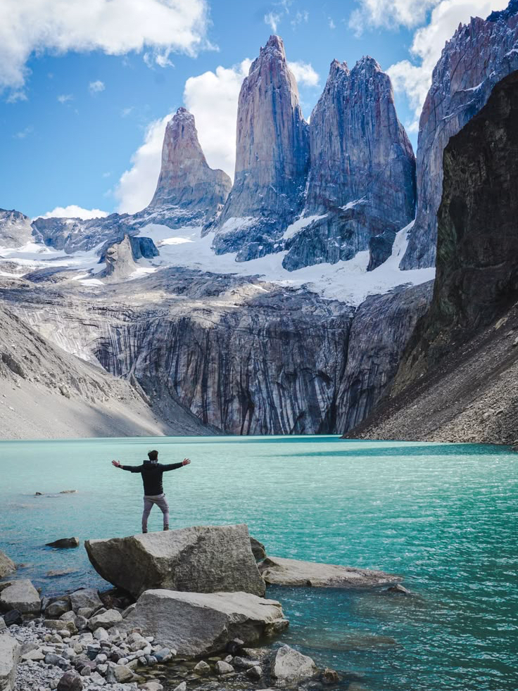 BUCKETLIST YOU PROBABLY NEVER HEARD OF - Mirador Las Torres, Patagonia Chile 