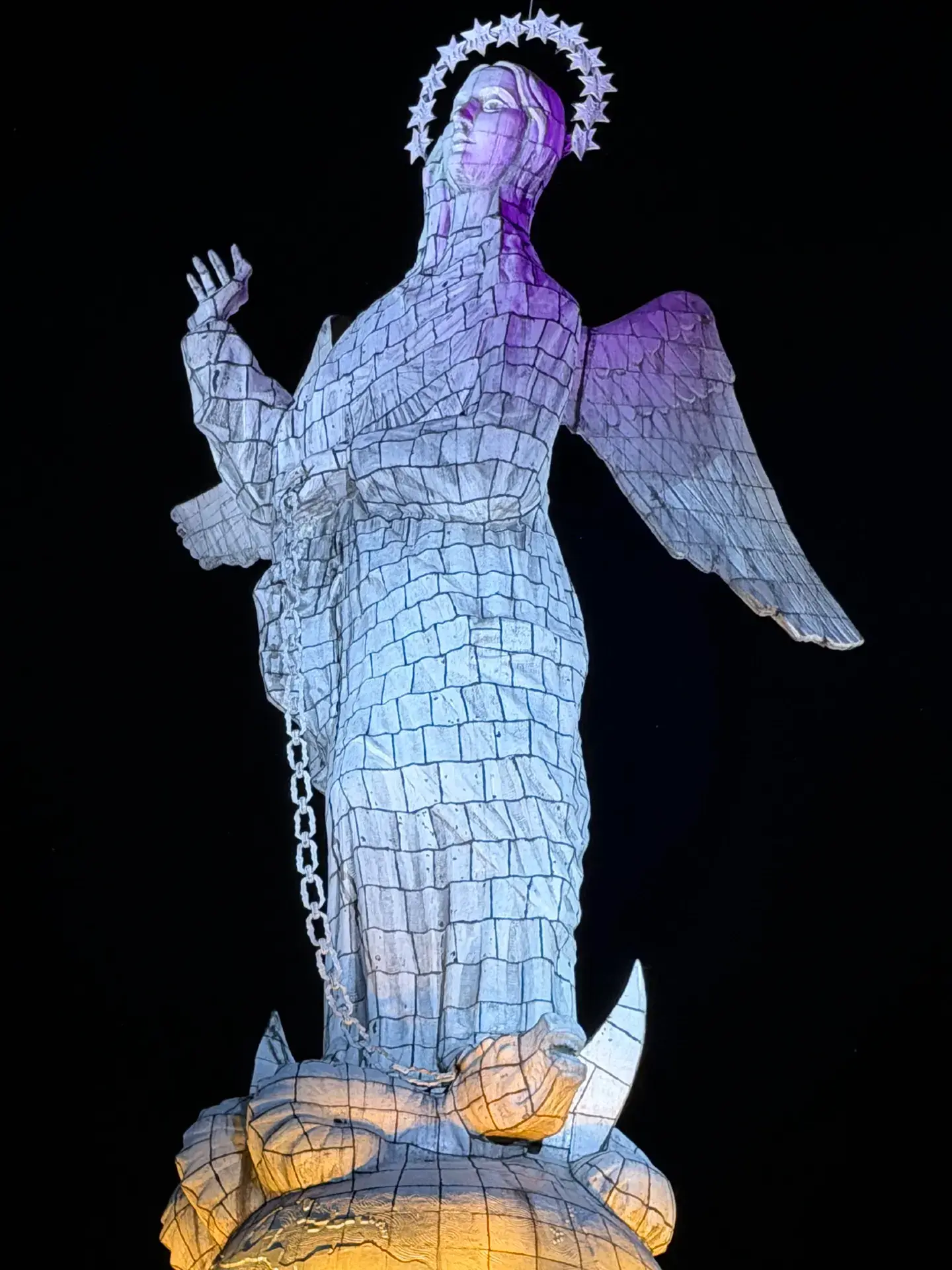 Quito Night Tour: Essential Safety Guide for the Virgin of the Panecillo & UNESCO Old Town