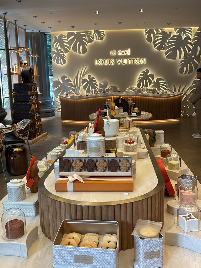 Bangkok’s Boujee Café Vibes at LV The Place