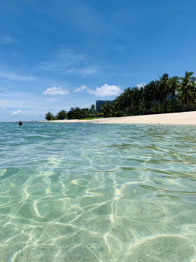 The best beach 🏝️ in Sanya ☀️ 🌊 