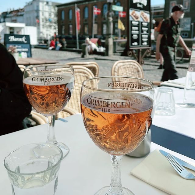 Nyhavn canal side town 🍻🦐🦪⛴️
