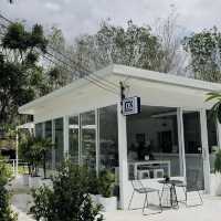 Mx Coffee & Restaurant ร้านสวยที่รือเสาะ
