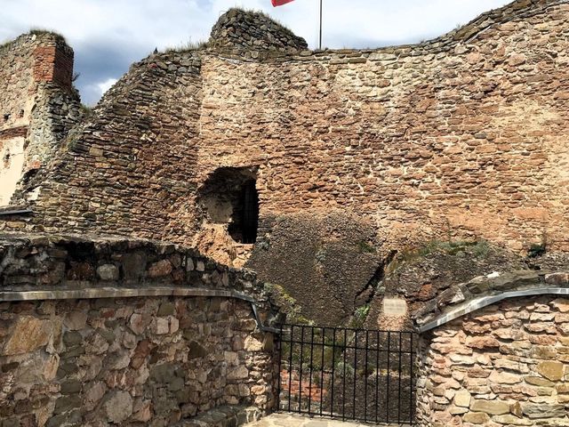 Decent attraction: Czorsztyn Castle 🏰