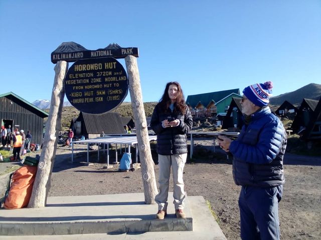 5 days Kilimanjaro climbing group joining 