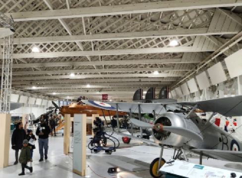 軍事愛好家必見：ロンドンの王立空軍博物館