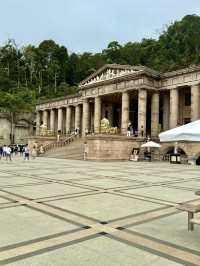 History + Hilltop Grandeur