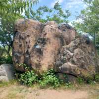 Pákozd, interesting geological formation, the 'balancing rocks'