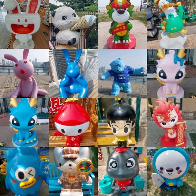 Qingdao, amazing puppets 
