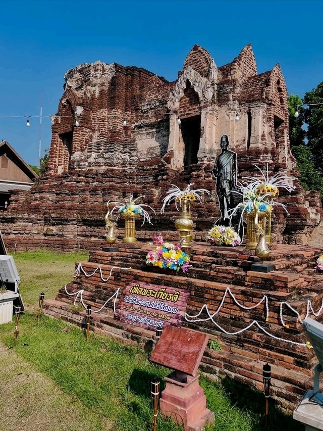 Wat Aranyik — Atmospheric Ruins of a Sukhothai-Era Temple